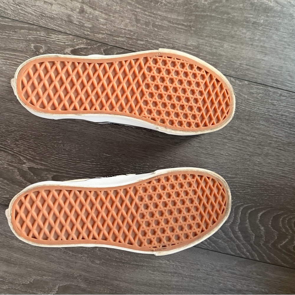 Like New Platform Vans Classic Slip On Stackform - Picture 9 of 10